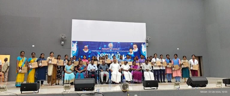 RECEIVED FREE GOVT. LAPTOPS FOR IV-B SC(N) & II-P.B.B.SC(N) STUDENTS